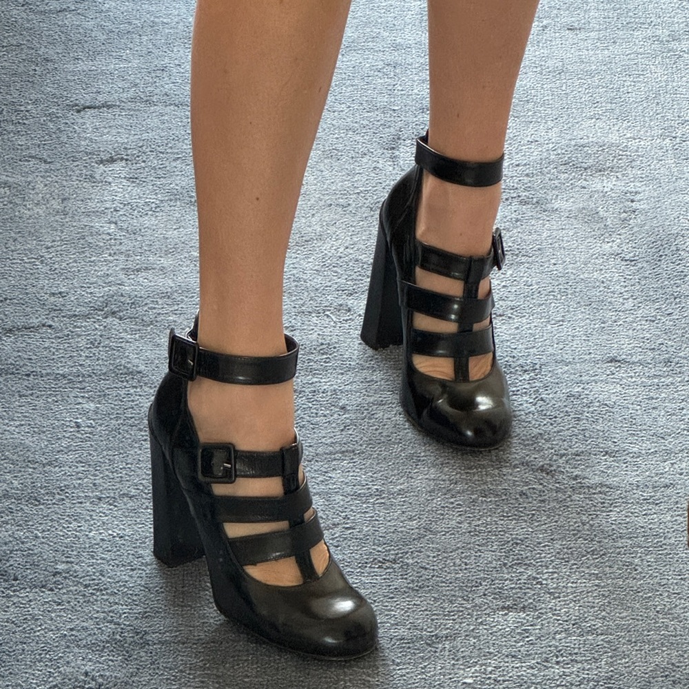 Jill Stuart Black Caged Mary Jane’s